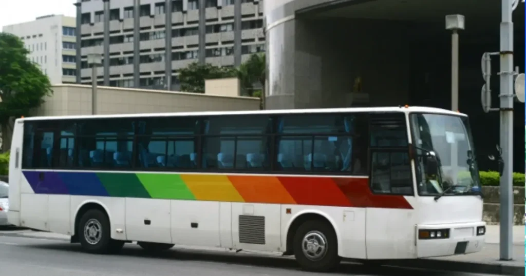 沖縄 バス