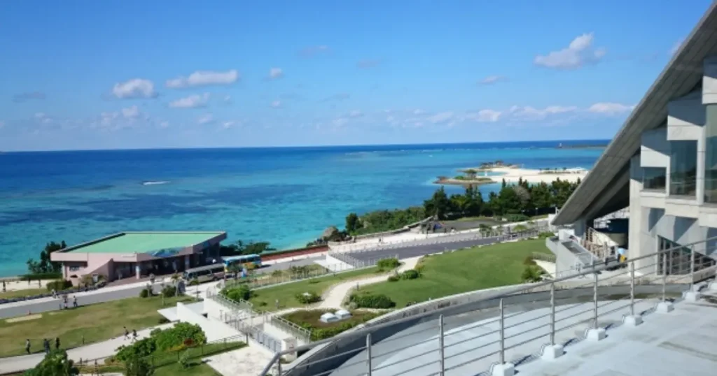 美ら海水族館