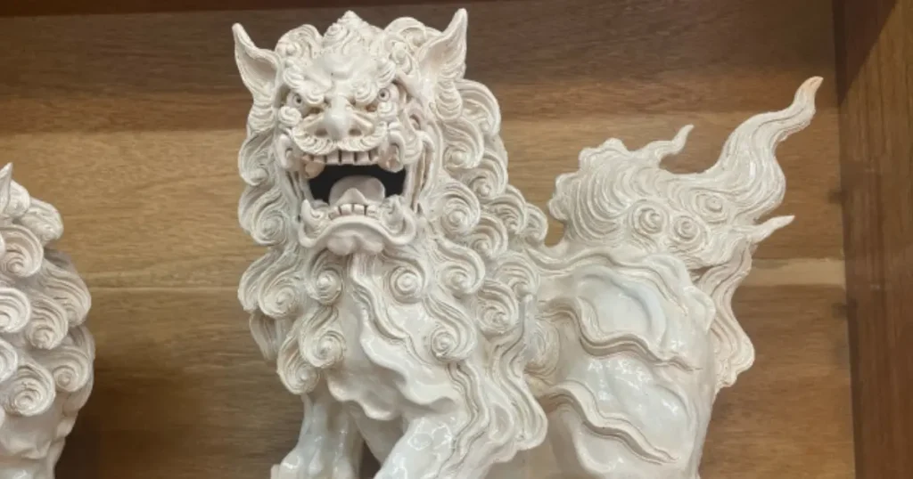 沖縄　シーサー